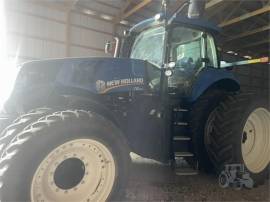 2012 NEW HOLLAND T8.300