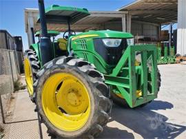 2019 JOHN DEERE 6120M