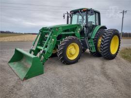 2003 JOHN DEERE 7520