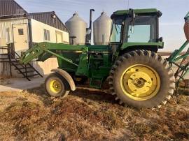 1981 JOHN DEERE 4240