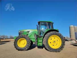 2017 JOHN DEERE 6155M