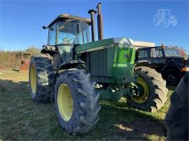 JOHN DEERE 4255