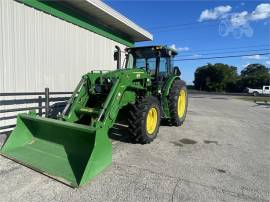 2017 JOHN DEERE 6120E