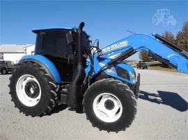 2017 NEW HOLLAND T4.110