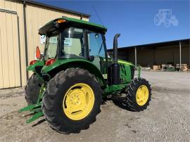 2021 JOHN DEERE 5100E