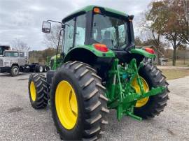 2017 JOHN DEERE 6110M