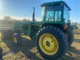 1985 JOHN DEERE 4050