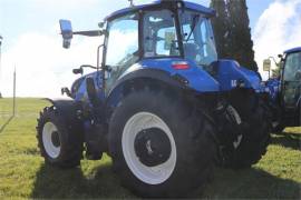 2022 NEW HOLLAND T5.120