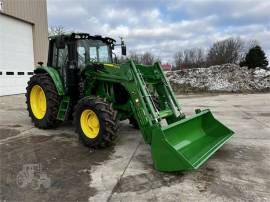 2021 JOHN DEERE 6110M