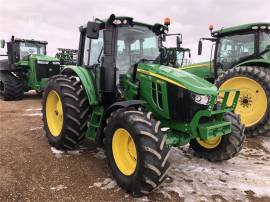 2022 JOHN DEERE 6110M