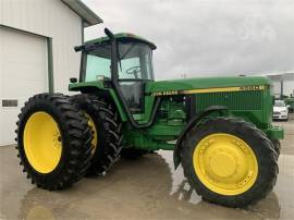 1994 JOHN DEERE 4560