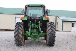 2017 JOHN DEERE 6120M