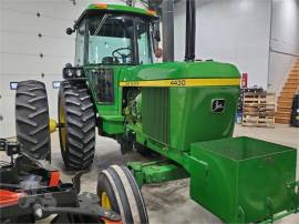 1977 JOHN DEERE 4430