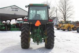 1986 JOHN DEERE 4050