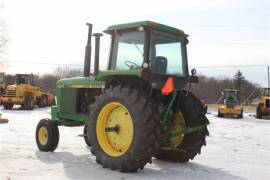 1986 JOHN DEERE 4050