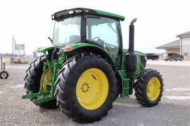 2015 JOHN DEERE 6130R