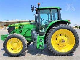 2017 JOHN DEERE 6155M