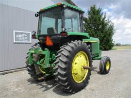 1989 JOHN DEERE 4455