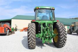 2001 JOHN DEERE 7510