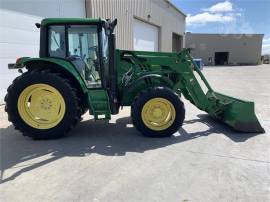 2014 JOHN DEERE 6105M