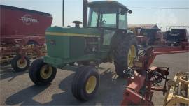 1975 JOHN DEERE 4430