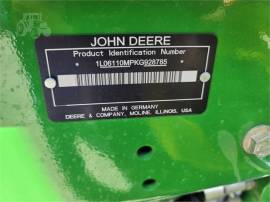 2019 JOHN DEERE 6110M