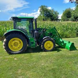 JOHN DEERE 6130R