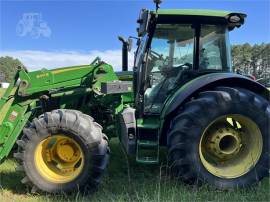 2019 JOHN DEERE 5125R