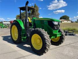 2018 JOHN DEERE 6110M