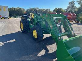 2017 JOHN DEERE 5115M