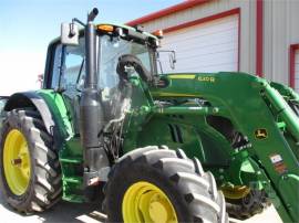 2018 JOHN DEERE 6110M