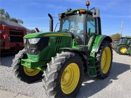 2017 JOHN DEERE 6120M