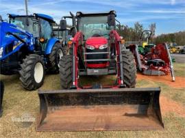 2018 MASSEY FERGUSON 4710