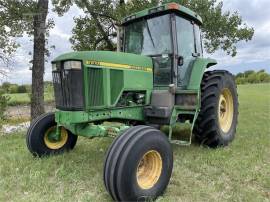 1998 JOHN DEERE 7610