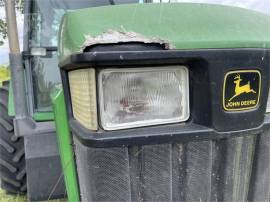 1998 JOHN DEERE 7610