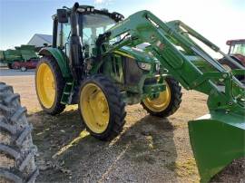 2019 JOHN DEERE 6120M