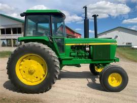 1976 JOHN DEERE 4430