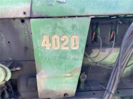 JOHN DEERE 4020