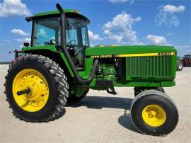 1994 JOHN DEERE 4560