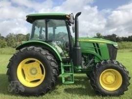 2023 JOHN DEERE 6105E