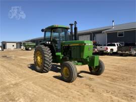 1992 JOHN DEERE 4455