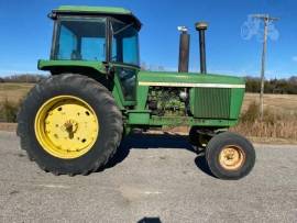 1974 JOHN DEERE 4430