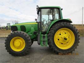 2004 JOHN DEERE 7420