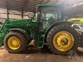 2017 JOHN DEERE 6145R