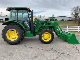 2021 JOHN DEERE 5100E