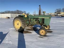 JOHN DEERE 4020