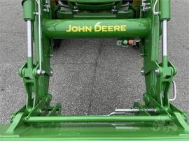 2022 JOHN DEERE 5115M