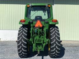 2010 JOHN DEERE 7330 PREMIUM