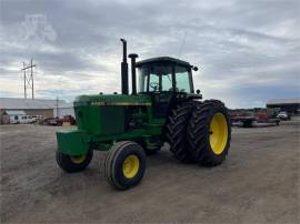 1988 JOHN DEERE 4450