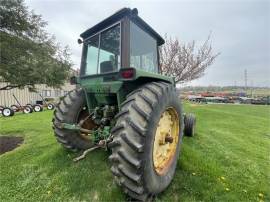 JOHN DEERE 4230